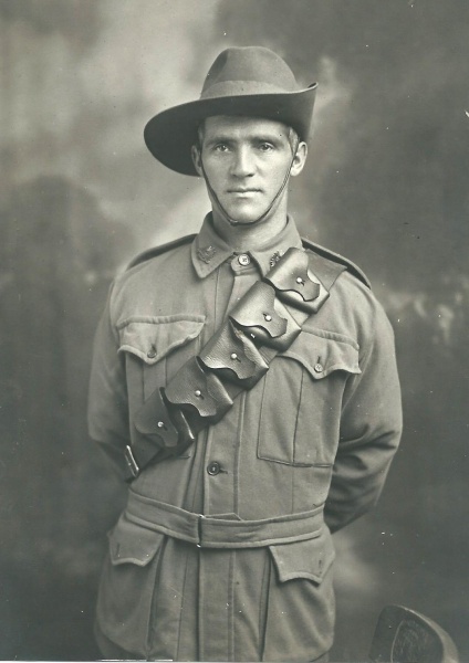 Darge-studio-Pte-George-Hewitt-22nd-Bn.jpg