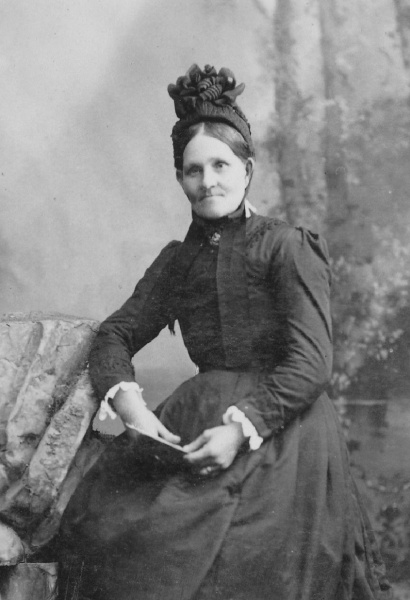 Eliza-Wall-nee-Camm-wife-of-George-Walter-Wall | Violet Town Photograph ...