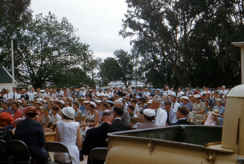 Back to Violet Town School 1949 Violet Town Photograph Gallery