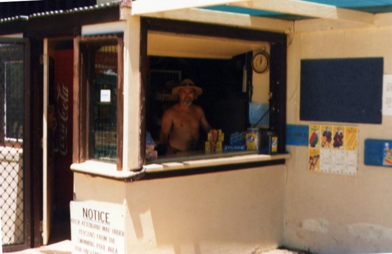 Brookesy-in-kiosk.jpg