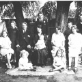 Saunders Family c. 1924  Source Lorna Palmer.jpg