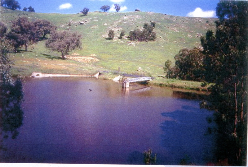 Honeysuckle Reservoir ID&A Dec 1999..jpg